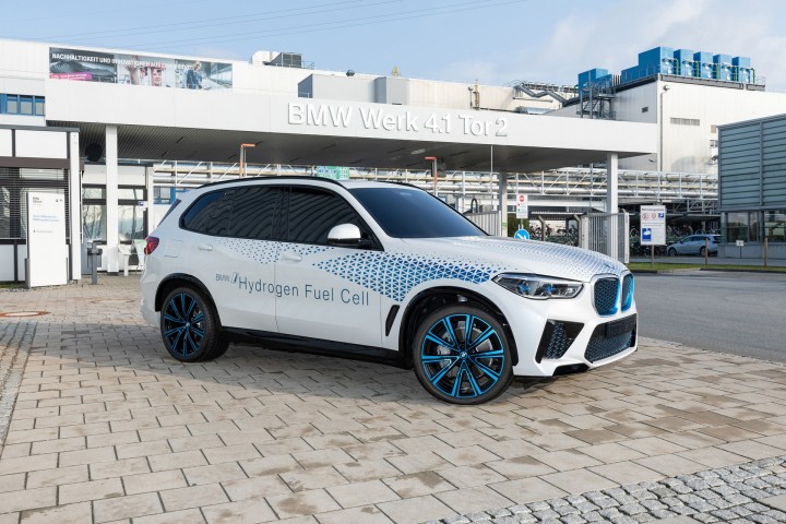 BMW-X5 - 01